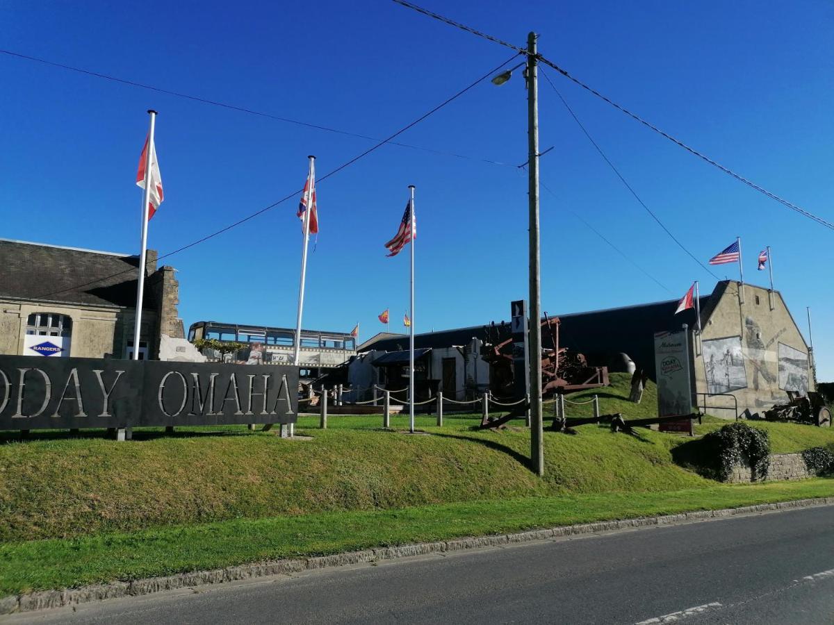ויירוויל-סור-מר La Brise Marine Maison Renovee Cour Fermee Et Terrasse 800 M Plage Omaha Beach Avec Table De Ping Pong Proche Port En Bessin מראה חיצוני תמונה
